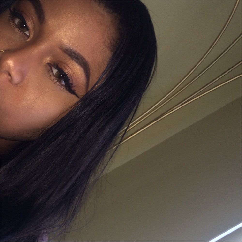 Meet your Posher, Tiara